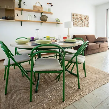 Welcome Traveller Charm Costabella Апартаменти *