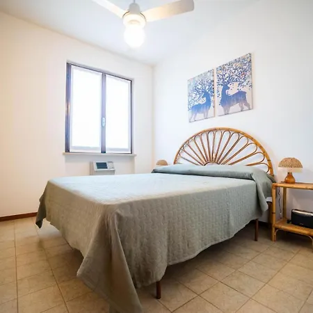Апартаменти Welcome Traveller Charm Costabella Бардоліно