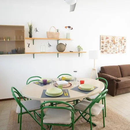 Welcome Traveller Charm Costabella Апартаменти Бардоліно