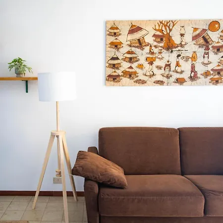 Welcome Traveller Charm Costabella 公寓 *